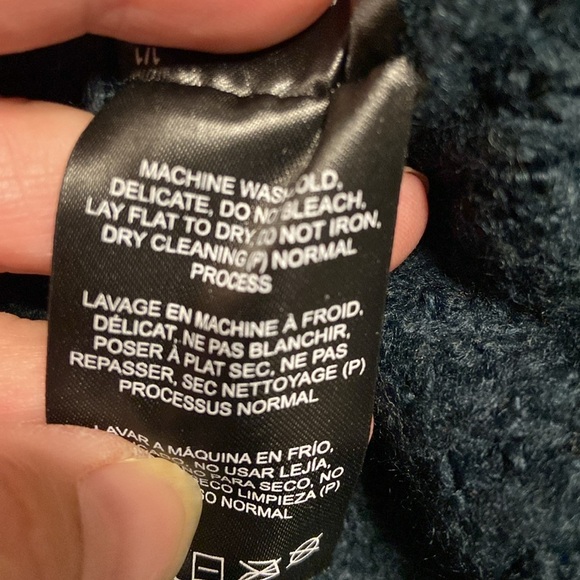 KUHL Womens SOLACE SWEATER Dark Green Turtleneck style Size Large - Picture 9 of 12